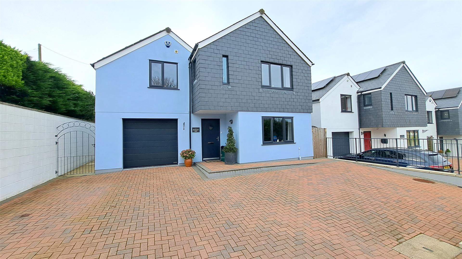 4 bedroom property for sale in Boundary Row, Trewirgie Hill, Redruth